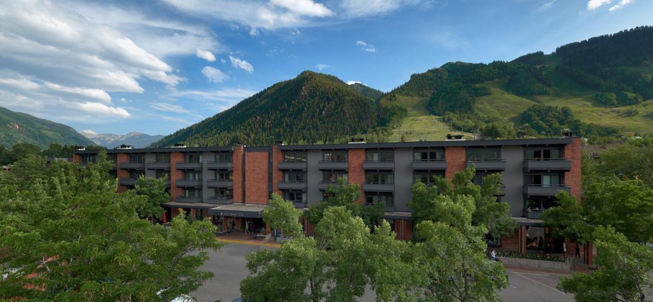 Aspen Square Condominium Hotel Exterior photo