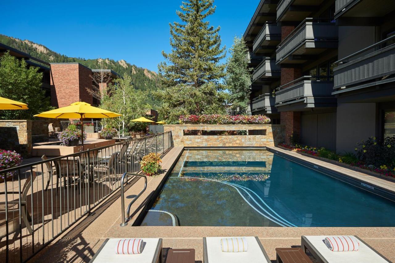 Aspen Square Condominium Hotel Exterior photo