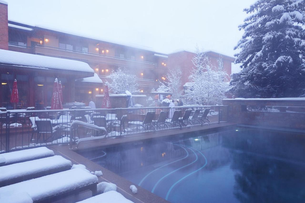 Aspen Square Condominium Hotel Exterior photo